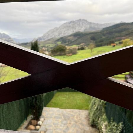 Chalet Turistico La Jenduda Охедо Екстериор снимка