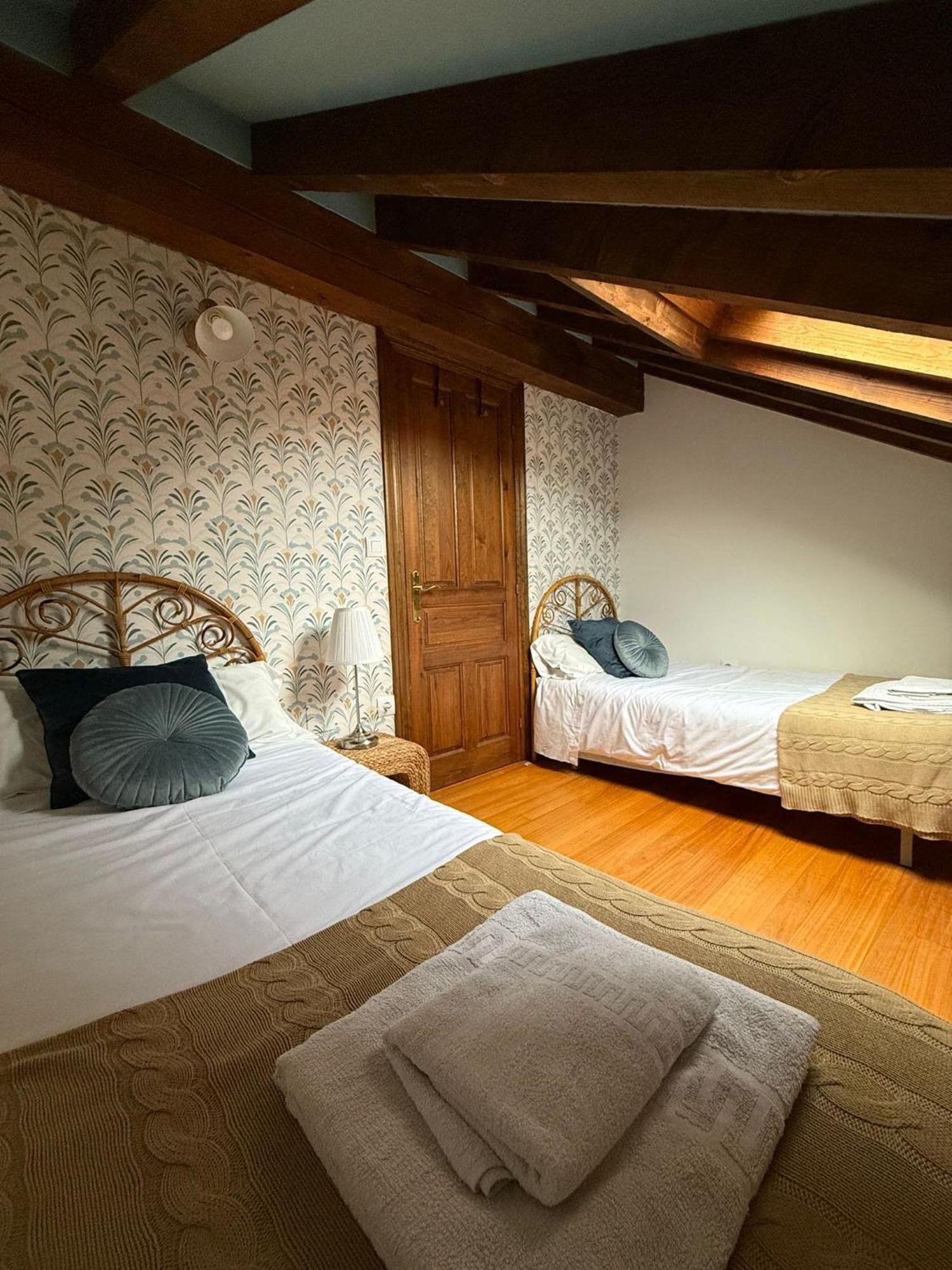 Chalet Turistico La Jenduda Охедо Екстериор снимка
