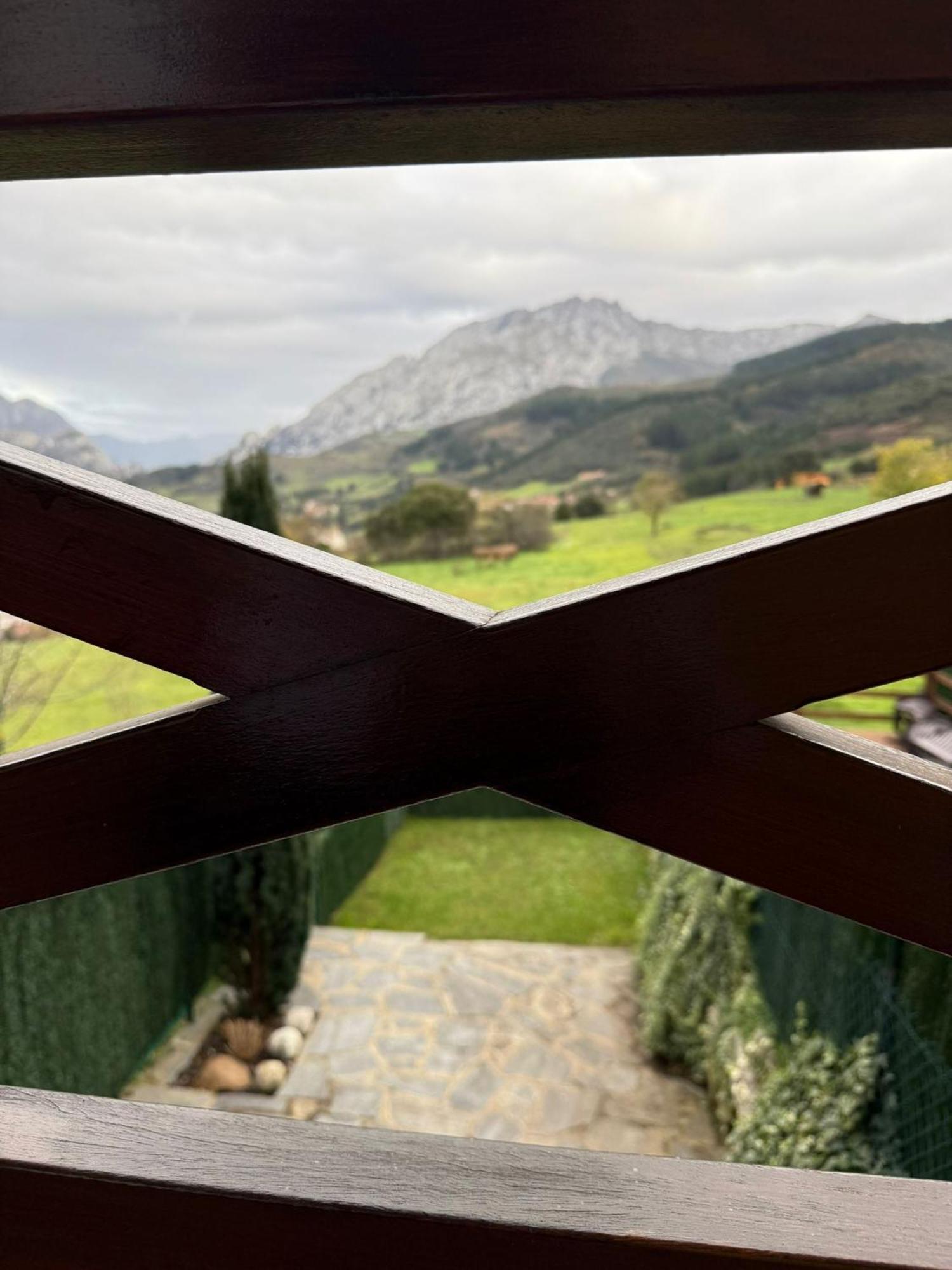 Chalet Turistico La Jenduda Охедо Екстериор снимка