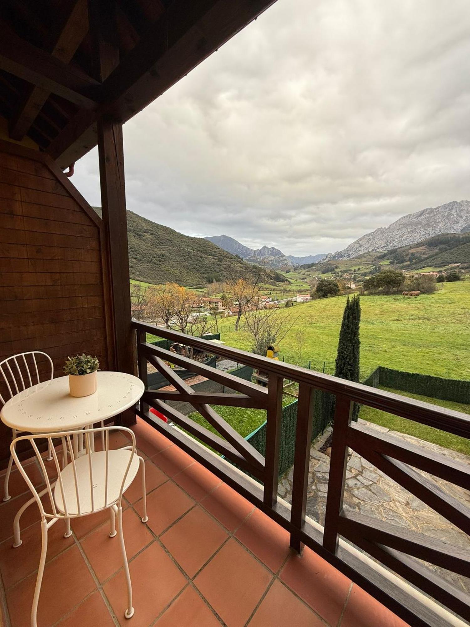 Chalet Turistico La Jenduda Охедо Екстериор снимка