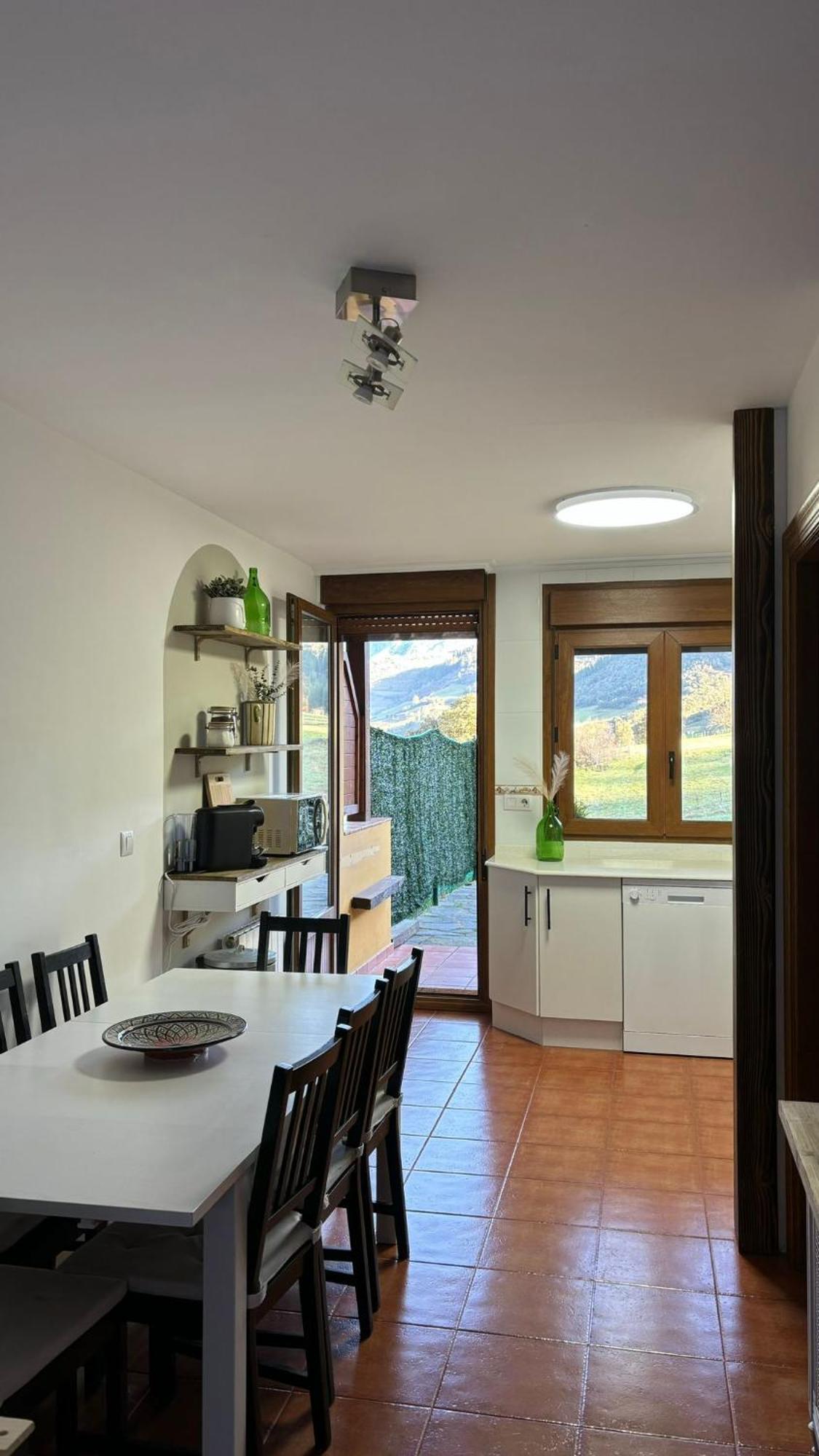 Chalet Turistico La Jenduda Охедо Екстериор снимка